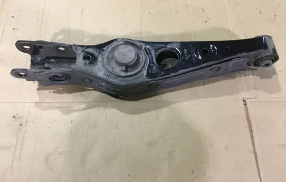 KIA Sportage Rear upper control arm/wishbone 55220D3050