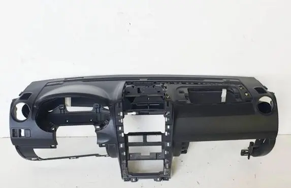 Suzuki Grand Vitara II Dashboard
