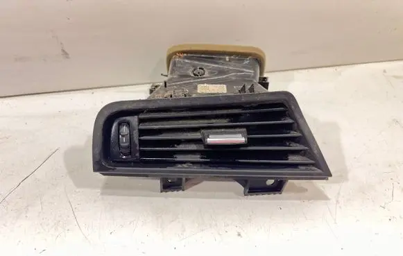 BMW 5 F10 F11 Dashboard side air vent grill/cover trim 9166873