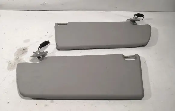 Opel Zafira B Sun visor