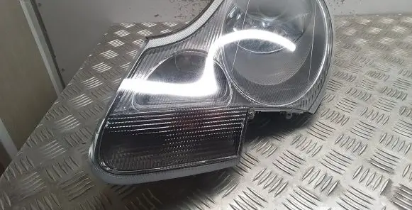 Porsche Boxster 986 Headlight/headlamp 99663105701