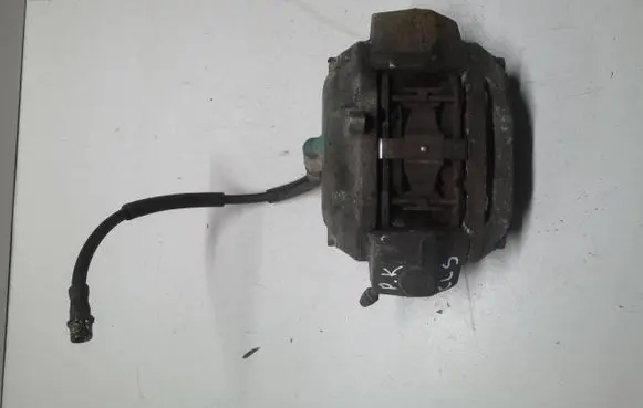 Mercedes-Benz CLS C219 Front brake caliper
