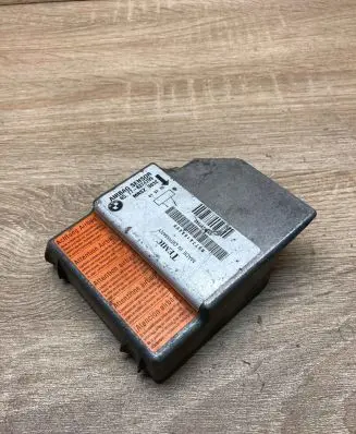 BMW 5 E39 Airbag control unit/module 8374799
