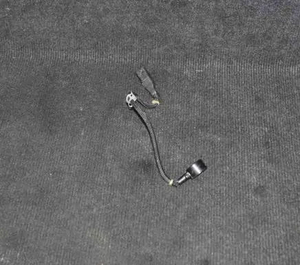Mercedes-Benz C W204 Crankshaft position sensor A0071531228