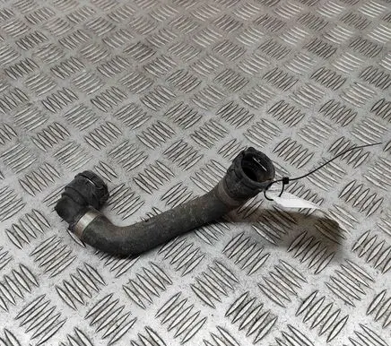 Mercedes-Benz C W205 Engine coolant pipe/hose A2055017100