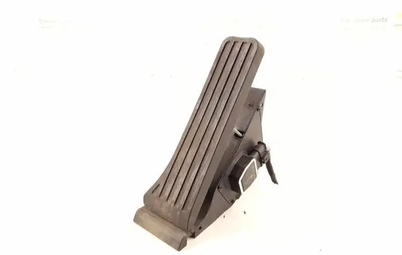 Mercedes-Benz E W212 Accelerator throttle pedal 2043000004 2043000100