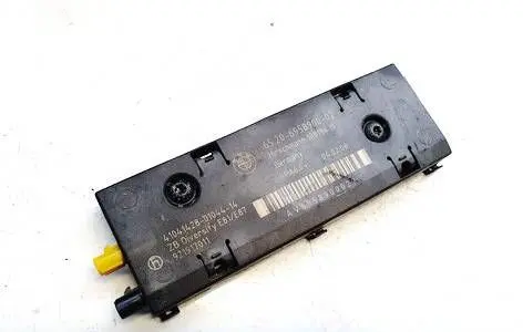BMW 1 E81 E87 Antenna control unit 6520695890002 10819610
