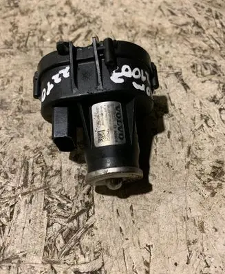 Volvo XC40 Engine shut-off valve 0280751922