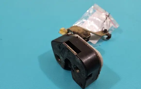 Opel Movano A Rear door lock 351343 IMPRK1468972