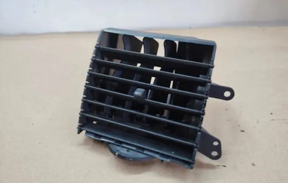 Chrysler Grand Voyager V Dashboard side air vent grill/cover trim L0133617