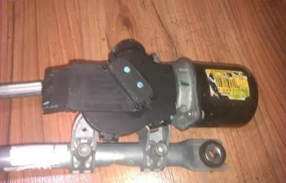 Wiper motor