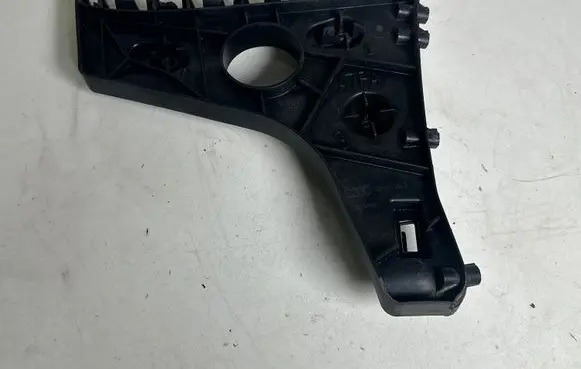 Audi A7 S7 4G Front bumper mounting bracket 4G8807454B