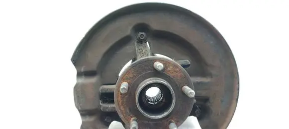 Ford C-MAX II Front wheel hub