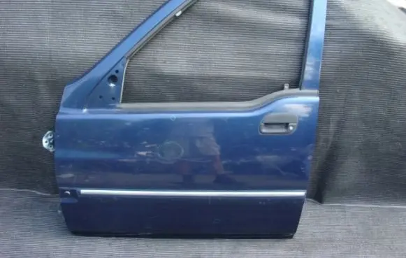 SsangYong Musso Front door