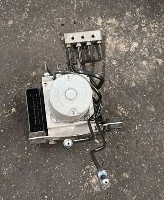 BMW 5 F10 F11 ABS Pump 3451685137401 34516851374 6851374