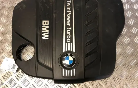 BMW X5 E70 Engine cover (trim) 13717811025 02103104105106 15671610