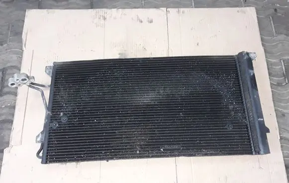 Audi Q7 4L A/C cooling radiator (condenser) 4L0260401A M9118001
