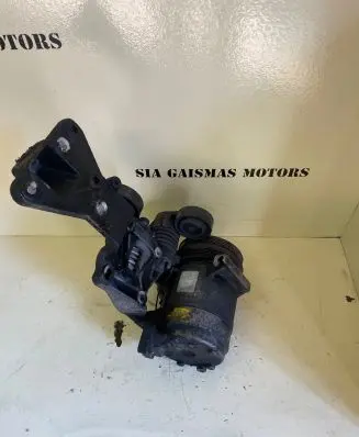 Volvo V50 Air conditioning (A/C) compressor (pump) P36001118 811100986