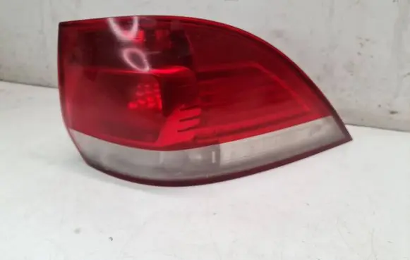 Volkswagen Golf SportWagen Rear/tail lights 1K9945096A 1K9945112A