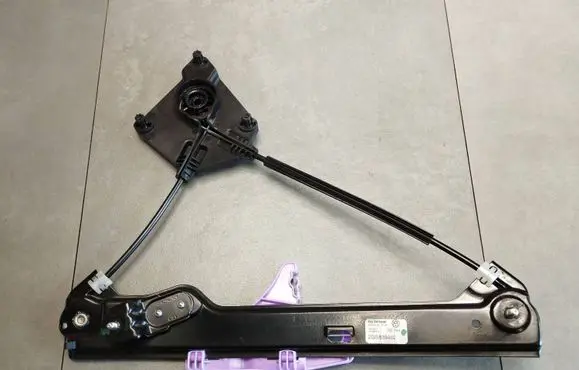 Volkswagen Polo VI Rear window lifting mechanism without motor 2GS839462 C97883103