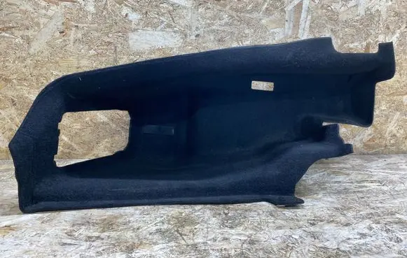 Trunk/boot side trim panel