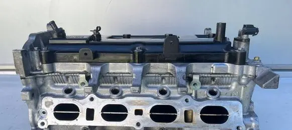 Nissan Qashqai Engine head MR20DE