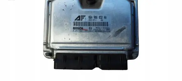 Seat Alhambra (Mk1) Engine control unit/module 06A906032HA