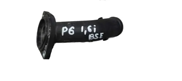 Volkswagen PASSAT B6 Engine coolant pipe/hose 06A121121C 038121121D