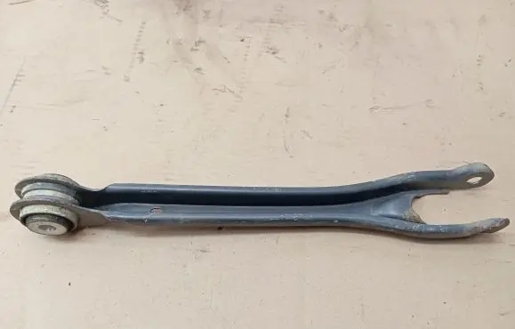 Mercedes-Benz GLC X253 C253 Rear upper control arm/wishbone A2043521205