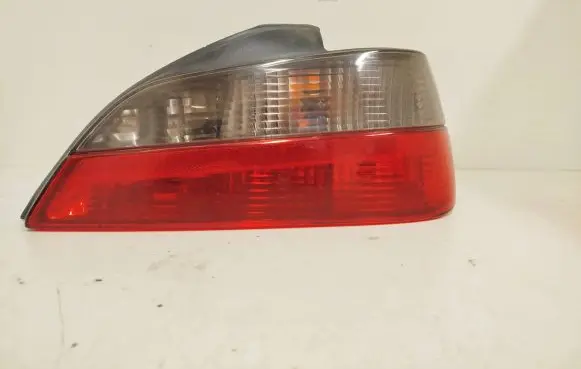 Peugeot 406 Rear/tail lights E24114