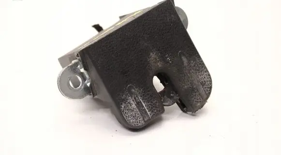 Volkswagen Golf VI Tailgate/trunk/boot lock/catch/latch 