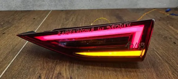 Audi A3 8Y Tailgate rear/tail lights 8Y0945308 RL8Y0V2R2 0021360814