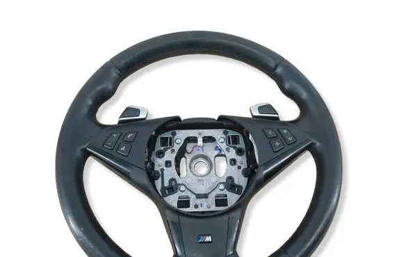BMW 5 E60 E61 Steering wheel 11008818