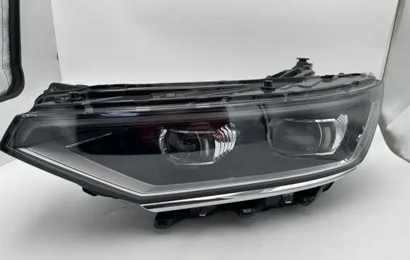 Volkswagen PASSAT B8 Headlight/headlamp 3G1941081P 90175144