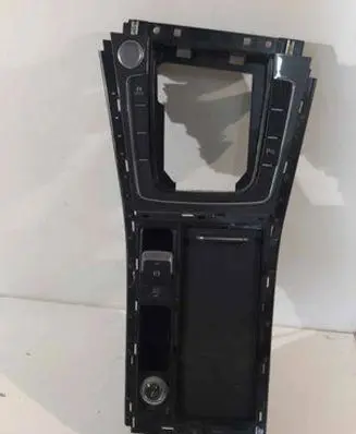 Volkswagen Golf VII Center console 5Q0862531