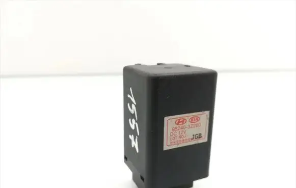Hyundai i40 Other relay 95240-3Z200