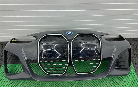 BMW 4 G22 G23 G24 G26 Front bumper 9881896