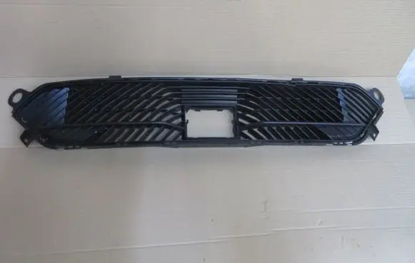 Front bumper lower grill