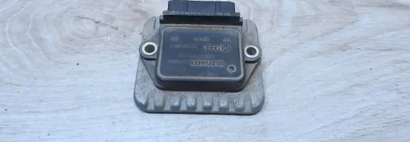 Volkswagen Golf II Ignition amplifier control unit 191905351B FEEFNKEN