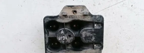Volkswagen Golf IV Battery box tray 1J0804373A