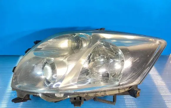 Toyota Auris 150 Headlight/headlamp 8115002460 89901944 89901356