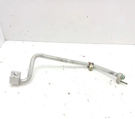 Air conditioning (A/C) pipe/hose