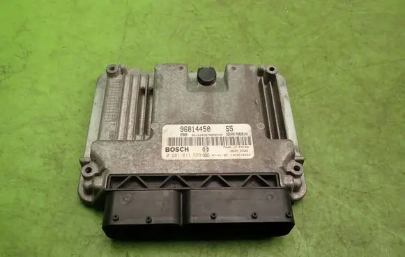 Chevrolet Epica Engine control unit/module ECU 968144500281013629