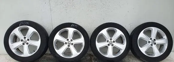 Opel Mokka R18 alloy rim 95145409