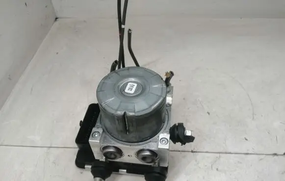 Mitsubishi Outlander ABS Pump 4670B374