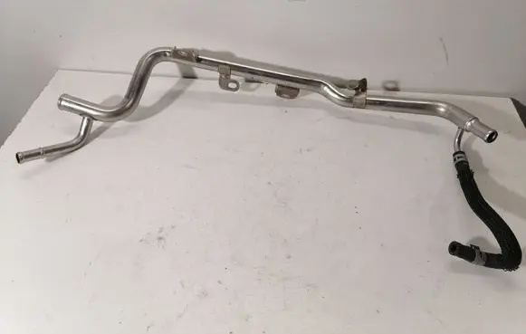 Lexus RX 450H Engine coolant pipe/hose
