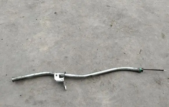 Volvo S60 Oil level dip stick 