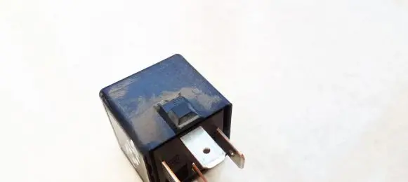 Mitsubishi Space Star Other relay MB953381