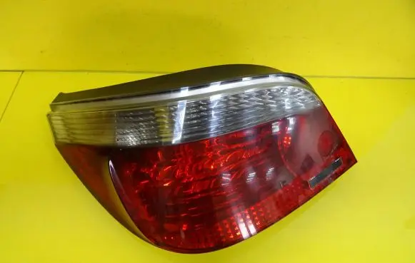 BMW 5 E60 E61 Rear/tail lights 6910767