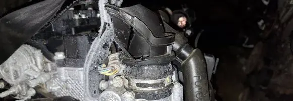 Ford Fiesta Throttle valve CM5G9F991GA B222630511